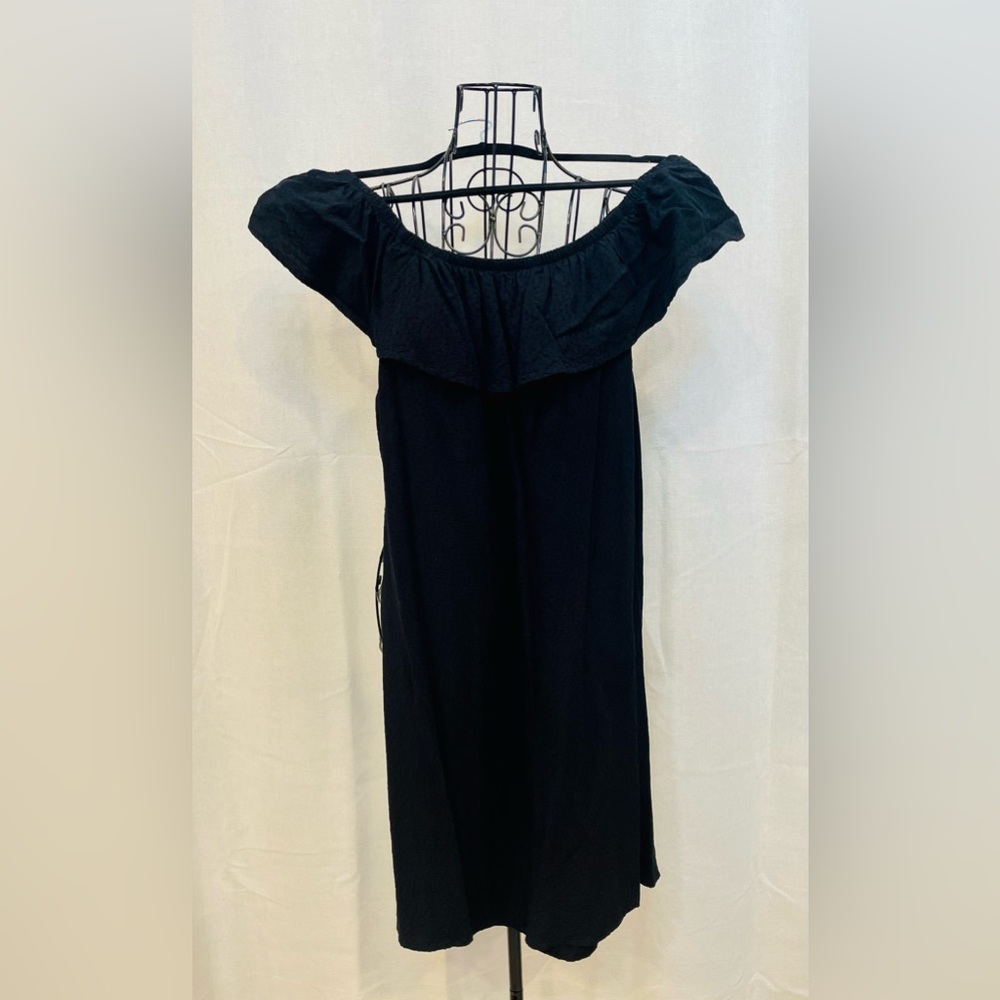 Off shoulder flowy dress